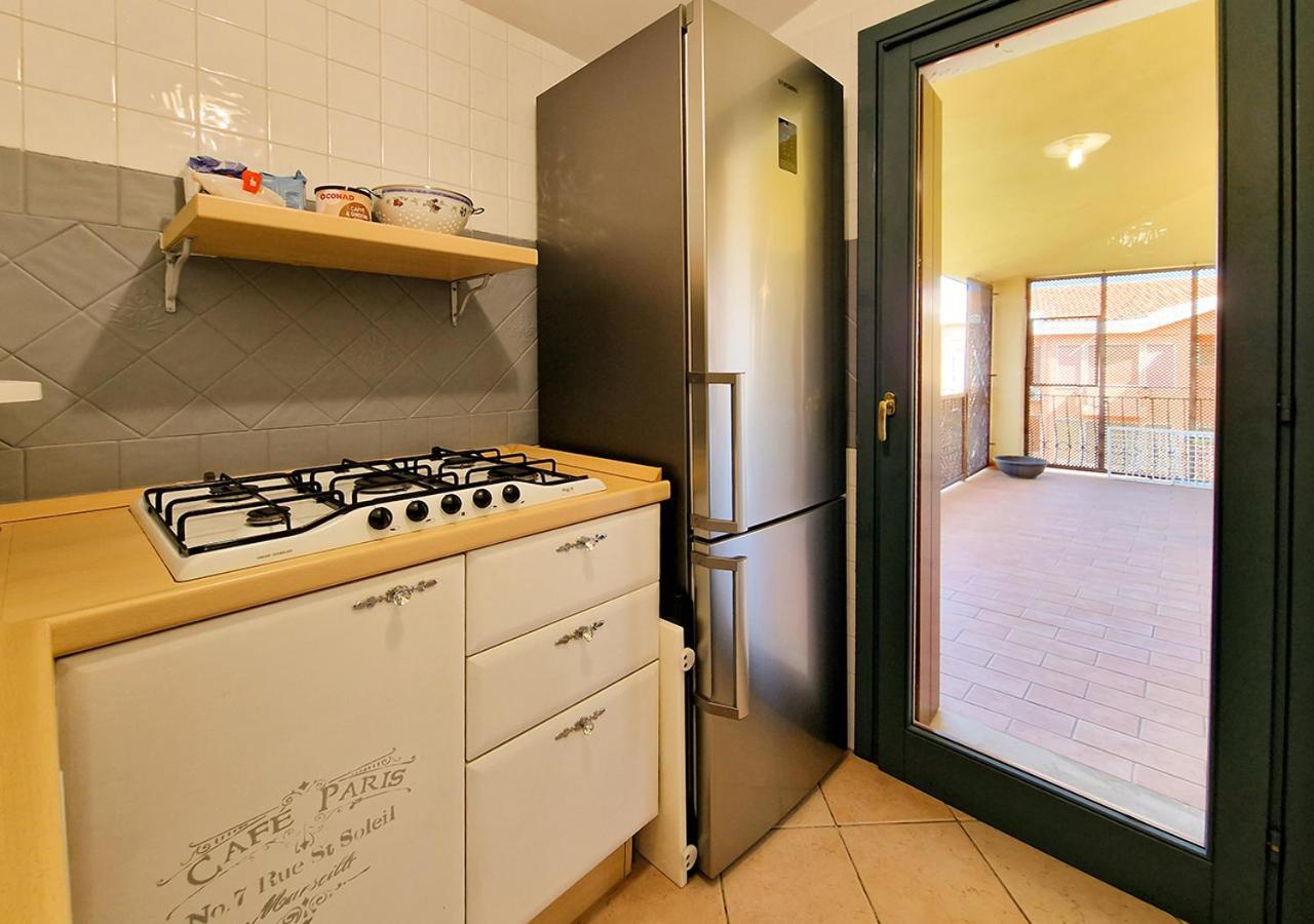 Murphy Holiday Home - Residenza Aldo Moro 02 La Maddalena  Exteriér fotografie